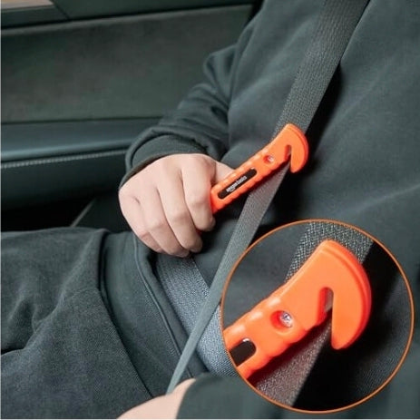 Amazon Basics Emergency Seat Belt Cutter and Window Hammer - 2-Pack